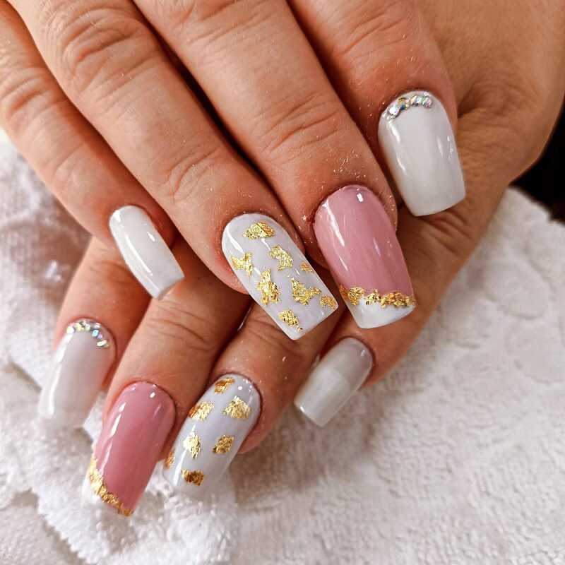 UNHAS DE FIBRA DE VIDRO AMENDOADAS