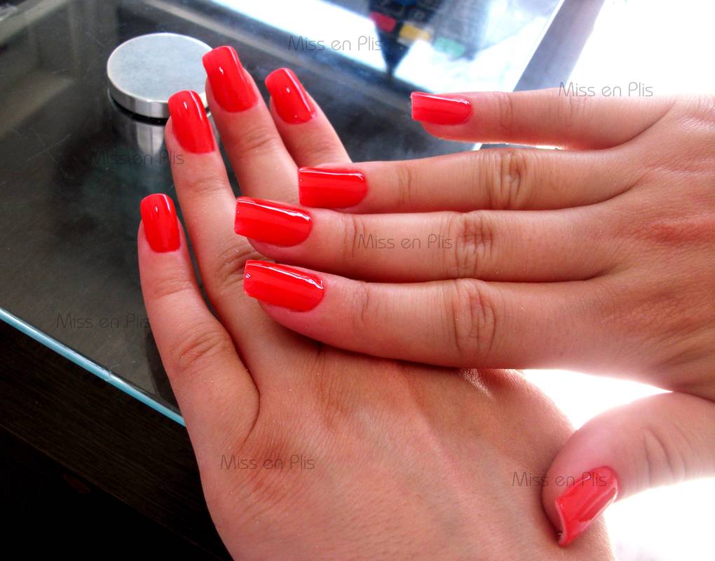 MANICURE PARA MANUTENÇÃO DE UNHAS DE ACRÍLICO EM SÃO CAETANO DO SUL