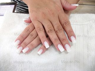 MANICURE PARA MANUTENÇÃO DE UNHAS DE GEL EM SÃO PAULO