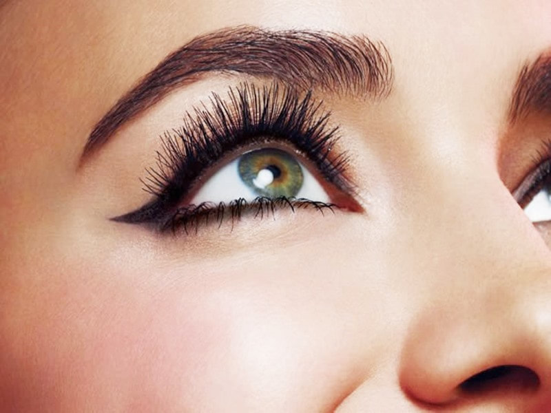 PERMANENTE DE CÍLIOS NA VILA CALIFÓRNIA