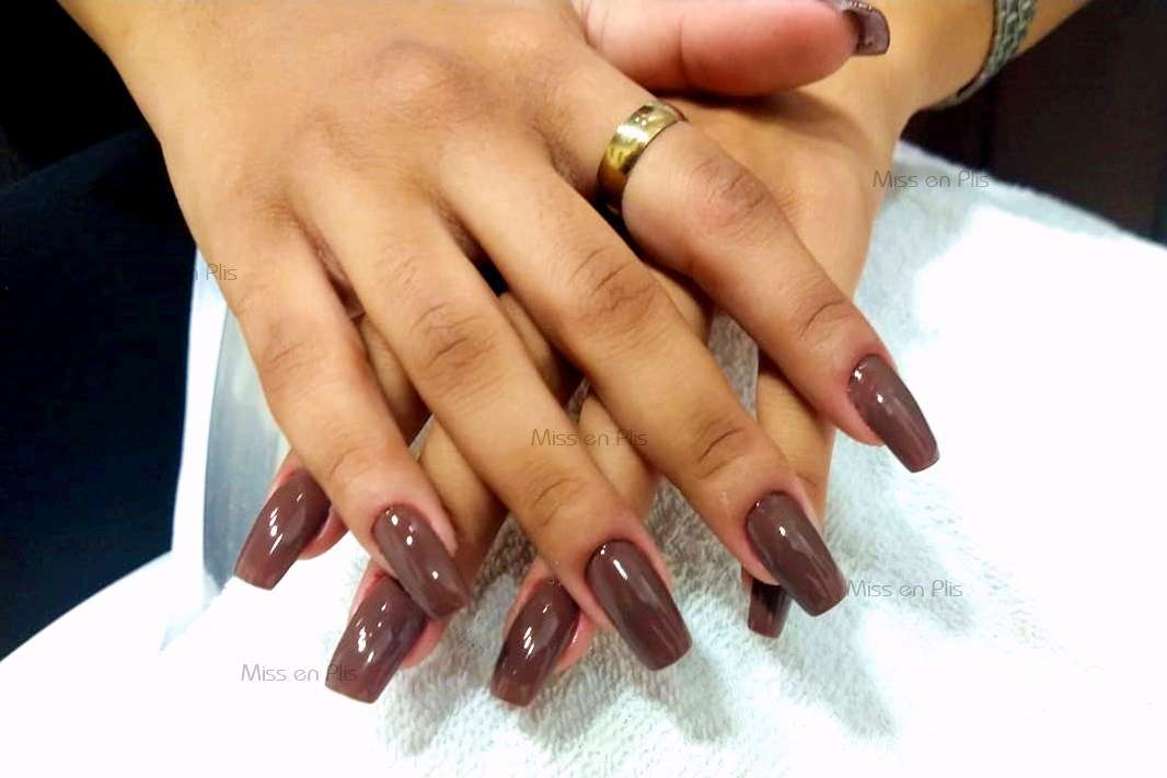 UNHAS BAILARINA PRETA